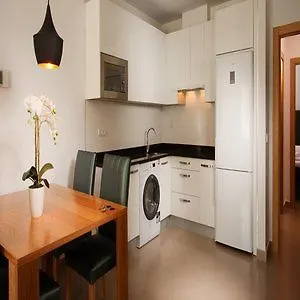 Suites Del Pintor Malaga Aparthotel